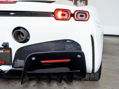 Used 2021 Ferrari SF90 Stradale image 29