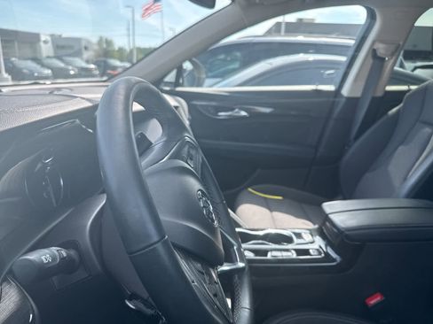 Used 2023 Buick Envision Preferred AWD/4WD image 33