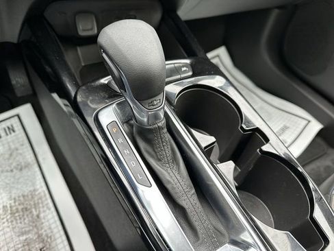 Used 2025 Chevrolet Trax LT image 15