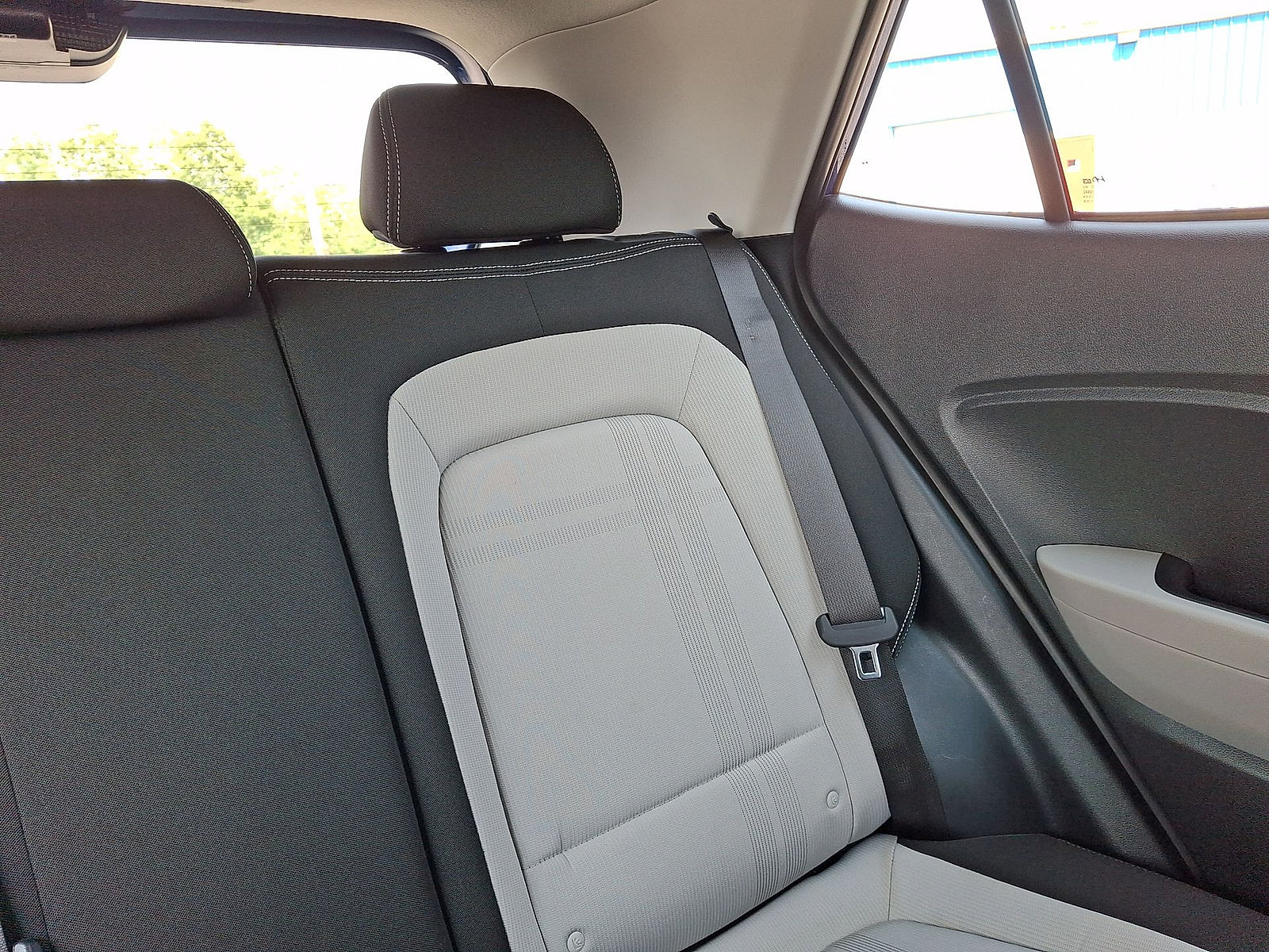 Certified 2024 Hyundai Venue SEL FWD image 14