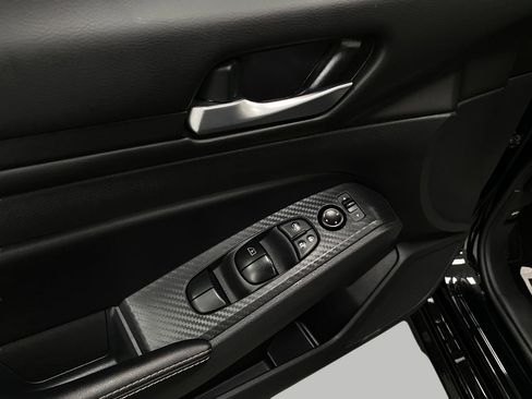 Certified 2025 Nissan Altima 2.5 SV FWD image 27