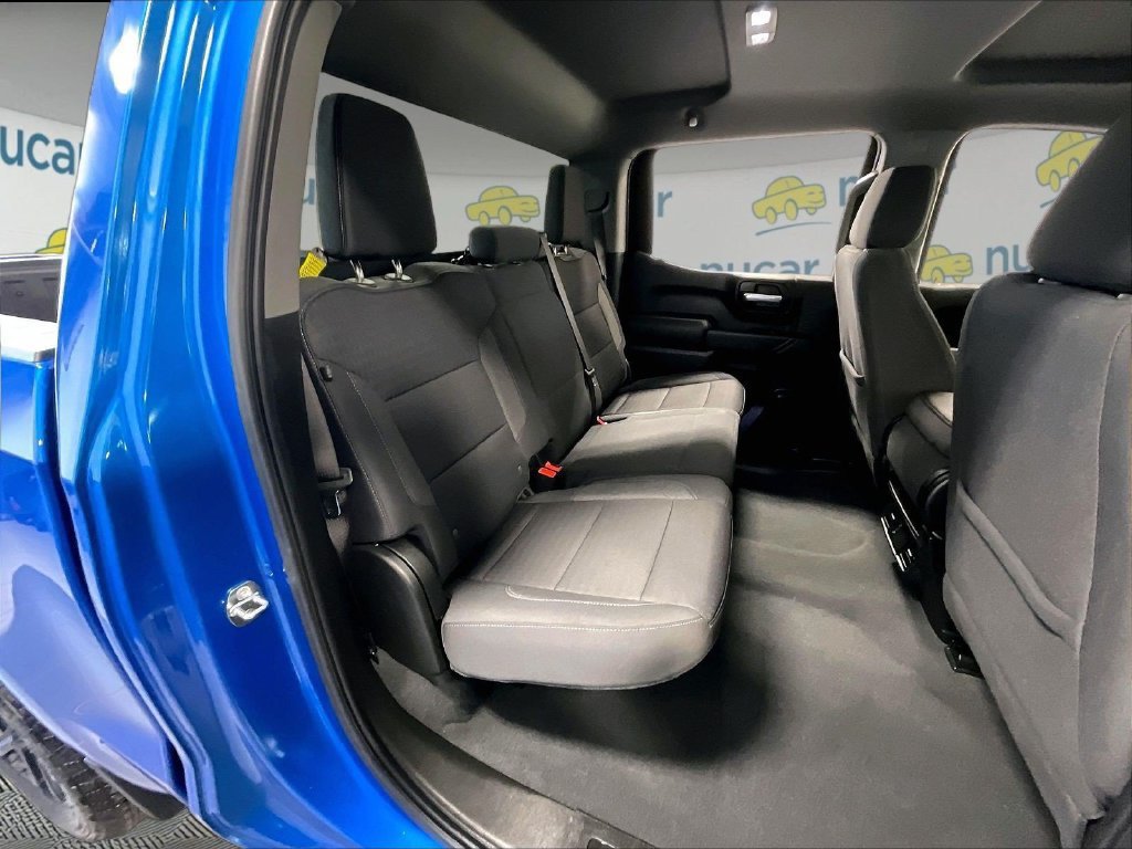 Used 2023 Chevrolet Silverado 1500 Custom w/ 2.7L Blackout Package AWD/4WD image 16