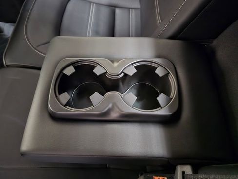 Used 2021 GMC Canyon Denali image 37