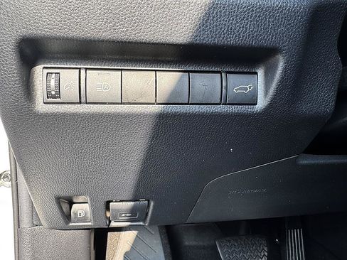 Certified 2020 Toyota RAV4 Limited AWD/4WD image 23