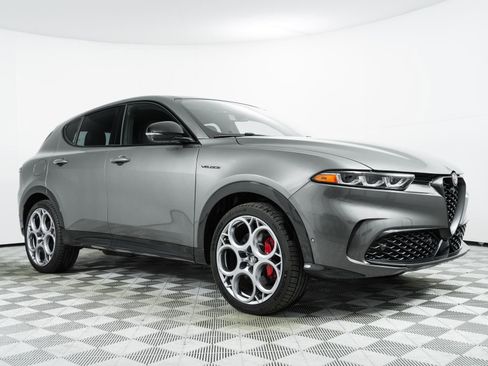 New 2024 Alfa Romeo Tonale Veloce w/ Active Assist Package AWD/4WD image 1