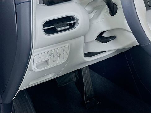 Certified 2026 Hyundai Palisade Calligraphy FWD image 10
