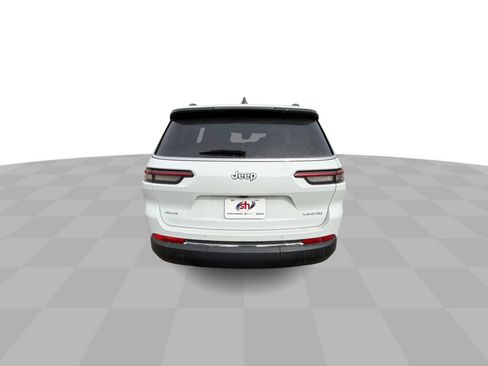 Used 2024 Jeep Grand Cherokee L Limited image 8