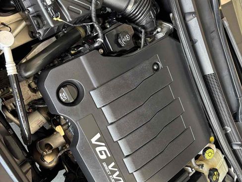 Used 2010 Buick LaCrosse CXL w/ Luxury Package image 29