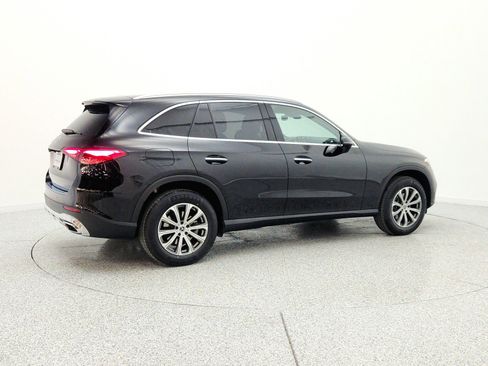 Used 2024 Mercedes-Benz GLC 300 image 5