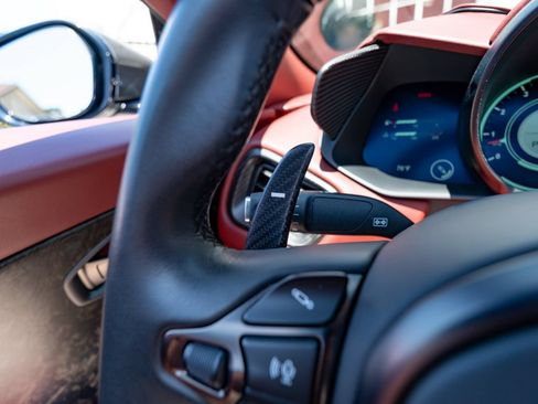 Used 2020 Aston Martin DBS Superleggera Volante RWD image 24