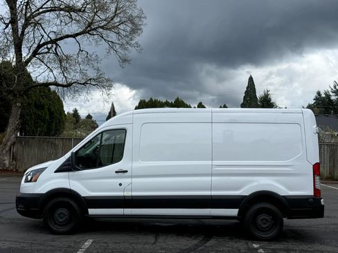 Used 2020 Ford Transit 250 Medium Roof image 2