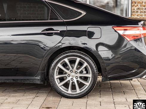 Used 2014 Toyota Avalon XLE Touring image 7