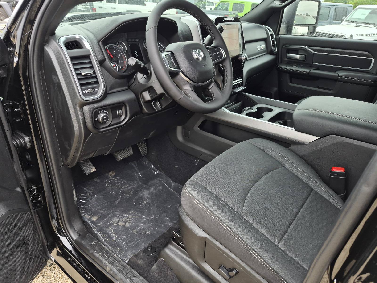 New 2026 RAM 3500 Lone Star AWD/4WD image 11