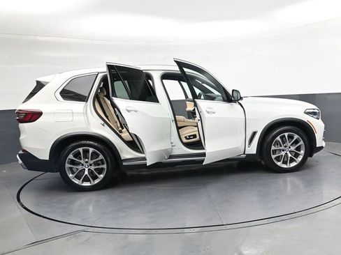 Used 2021 BMW X5 xDrive45e AWD/4WD image 37