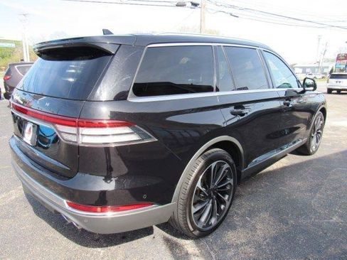 Used 2020 Lincoln Aviator Reserve w/ Equipment Group 202A image 7