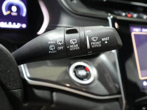 Used 2023 Jeep Grand Cherokee Altitude AWD/4WD image 35