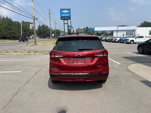 Certified 2022 Chevrolet Equinox RS image 4