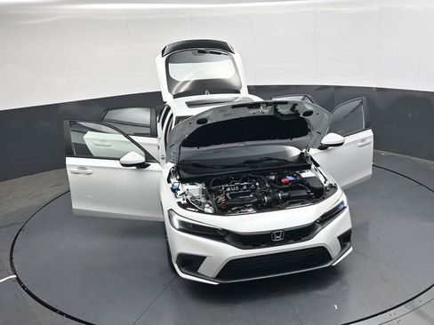 Used 2024 Honda Civic EX-L image 36