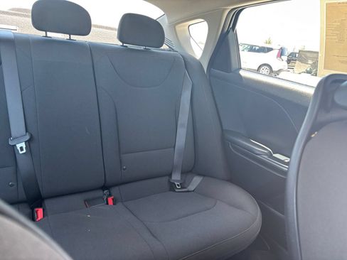 Used 2026 Kia K4 FWD image 36