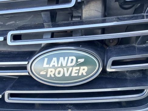 Used 2023 Land Rover Range Rover SE AWD/4WD image 8