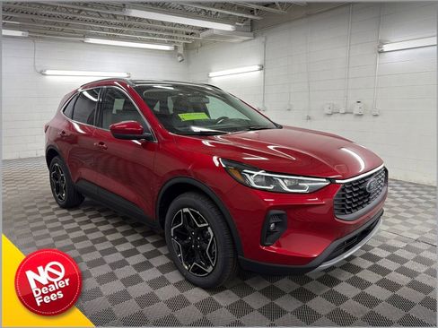 New 2026 Ford Escape Platinum w/ Class II Trailer Tow Package image 1
