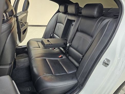 Used 2016 BMW 535i Sedan RWD image 25