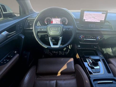 Used 2021 Audi Q5 Prestige w/ Prestige Package AWD/4WD image 8