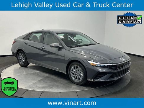 Certified 2025 Hyundai Elantra Hybrid FWD image 1