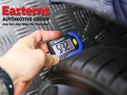 Used 2020 Tesla Model 3 Standard Range Plus image 25