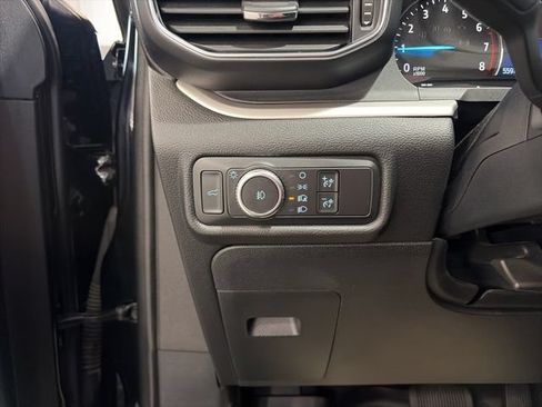 Used 2021 Ford Explorer XLT AWD/4WD image 18