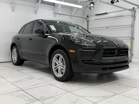New 2026 Porsche Macan AWD/4WD image 10