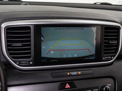 Used 2020 Kia Sportage S w/ S Sunroof Package image 16