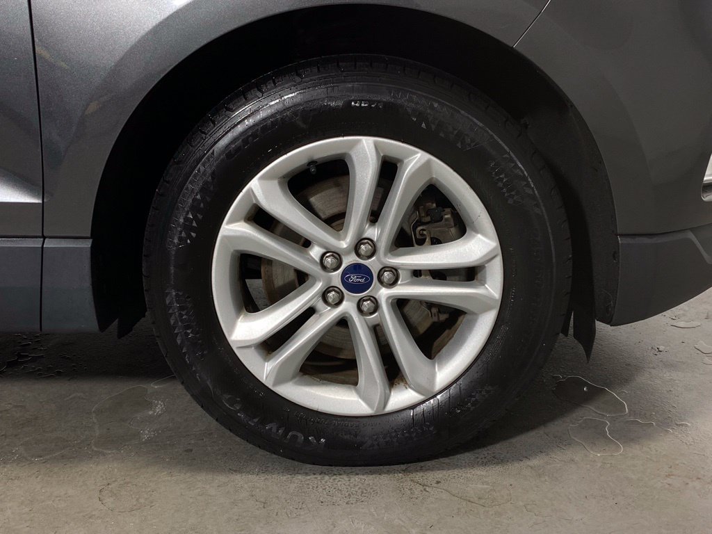 Used 2020 Ford Edge SEL w/ Convenience Package AWD/4WD image 12
