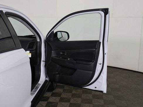 New 2026 Mitsubishi Outlander Sport SE AWD/4WD image 18