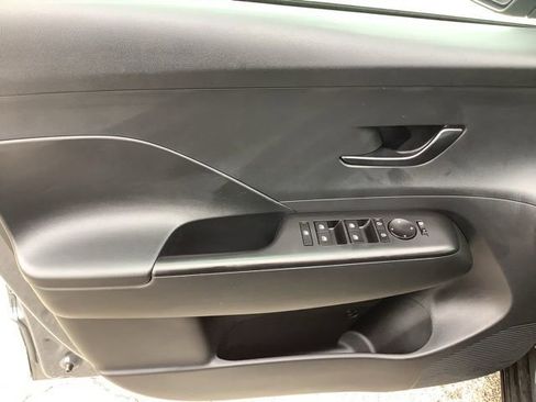 Certified 2026 Hyundai Kona SE AWD/4WD image 44