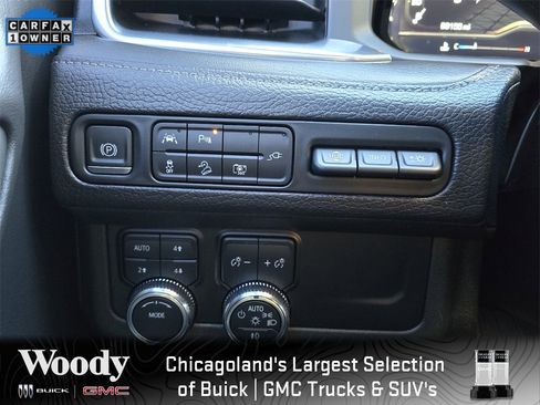 Used 2022 GMC Yukon XL Denali image 17