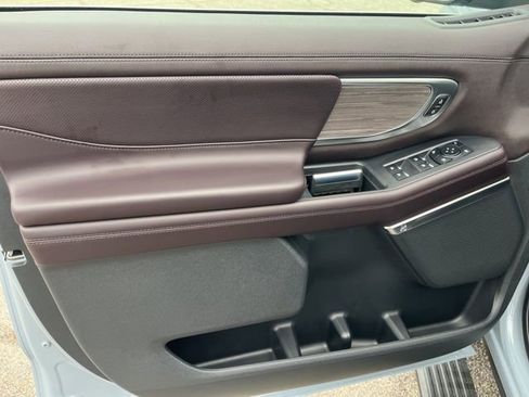 New 2026 Ford Expedition Platinum w/ Platinum Ultimate Package image 11