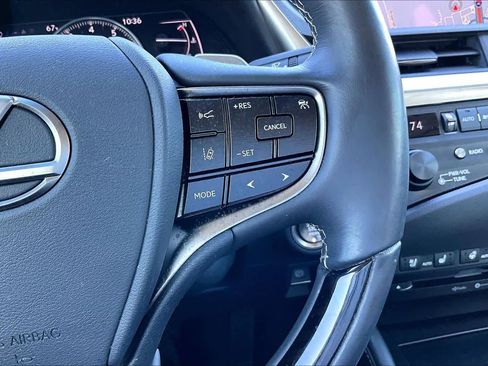 Used 2019 Lexus ES 350 image 24