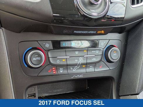 Used 2017 Ford Focus SEL w/ Cold Weather Package image 24