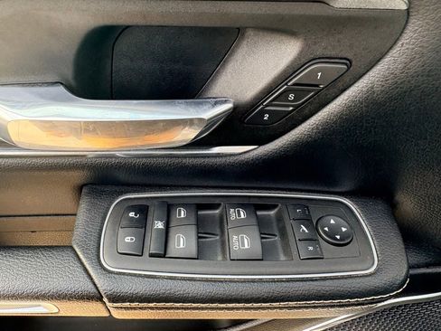 Used 2022 RAM 1500 Laramie image 14