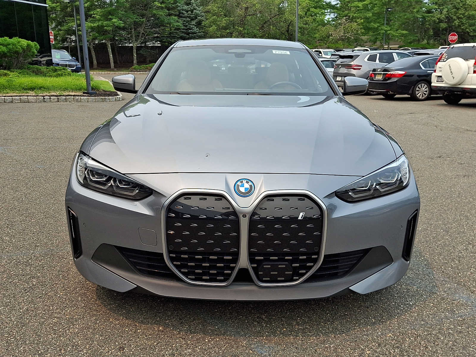 Used 2024 BMW i4 eDrive40 w/ Premium Package RWD image 2
