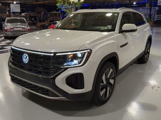 Used 2024 Volkswagen Atlas Cross Sport SEL AWD/4WD video 1