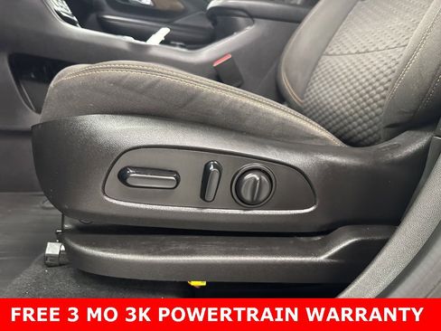 Used 2019 GMC Terrain SLE w/ Driver Convenience Package image 7