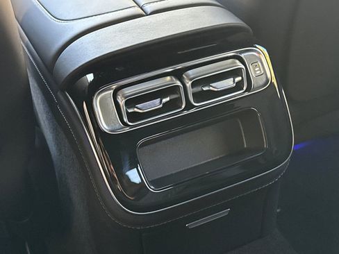 Certified 2025 Mercedes-Benz S 580 4MATIC Sedan image 33