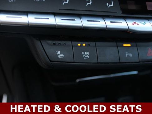 Used 2019 Cadillac XT4 Sport AWD/4WD image 5