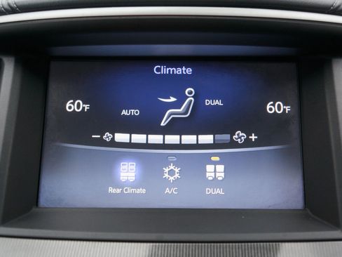 Used 2019 INFINITI QX60 Luxe w/ Essential Package image 38