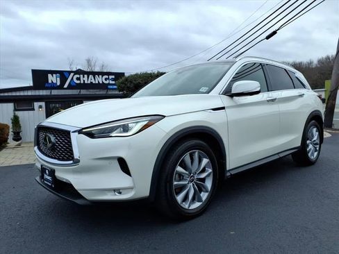 Used 2022 INFINITI QX50 Essential image 7