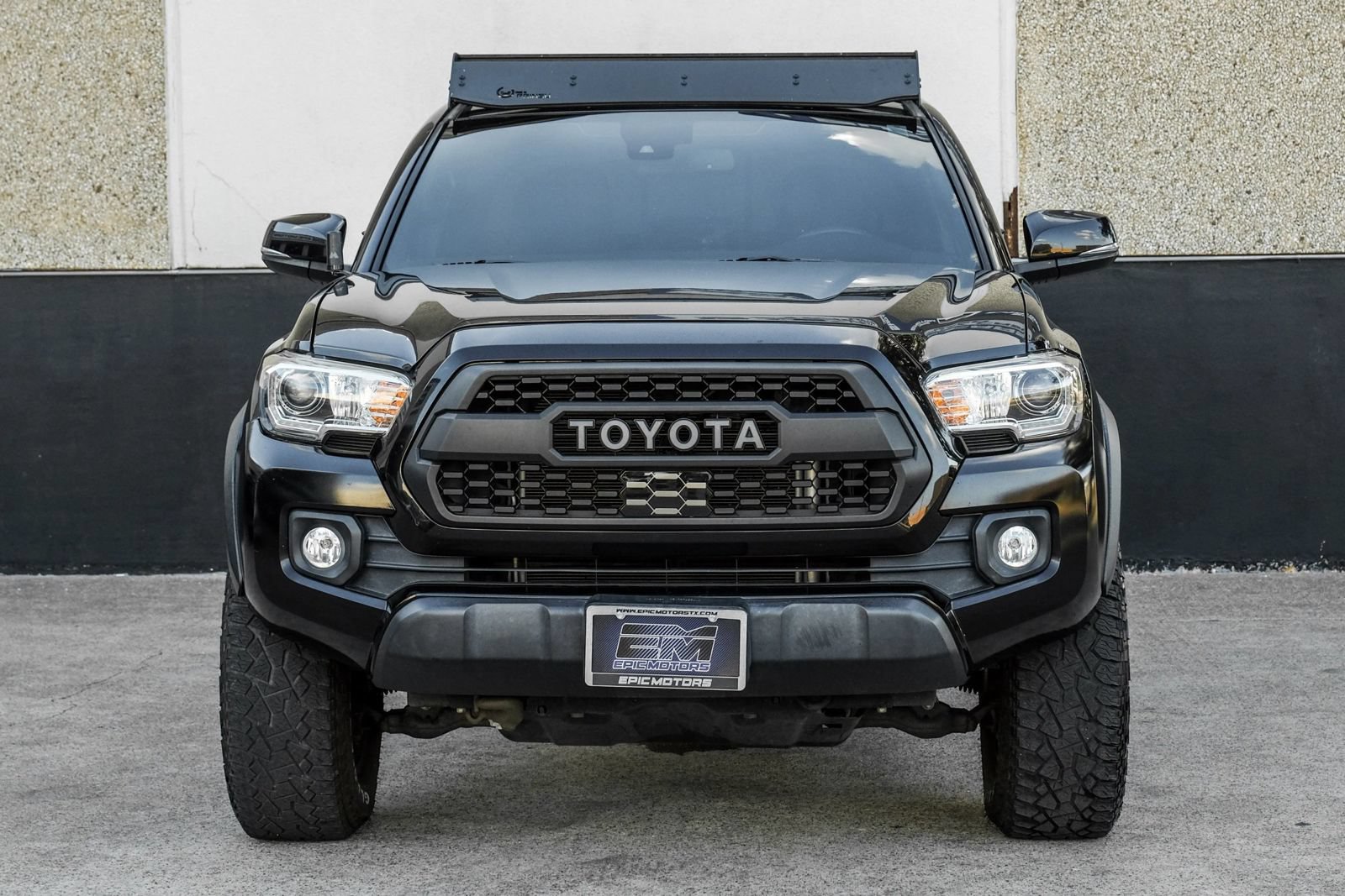 Used 2021 Toyota Tacoma TRD Off-Road w/ Technology Package AWD/4WD image 4