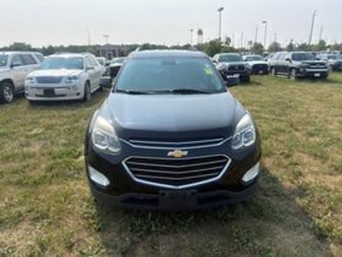Used 2017 Chevrolet Equinox LT w/ Convenience Package AWD/4WD image 8