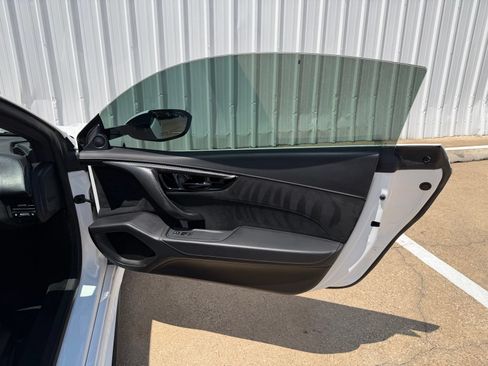 Used 2017 Acura NSX AWD/4WD image 25